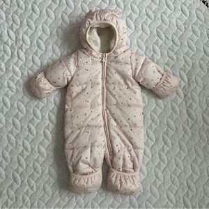 Gap Baby ColdControl Max Snowsuit 0-3 months pale pink